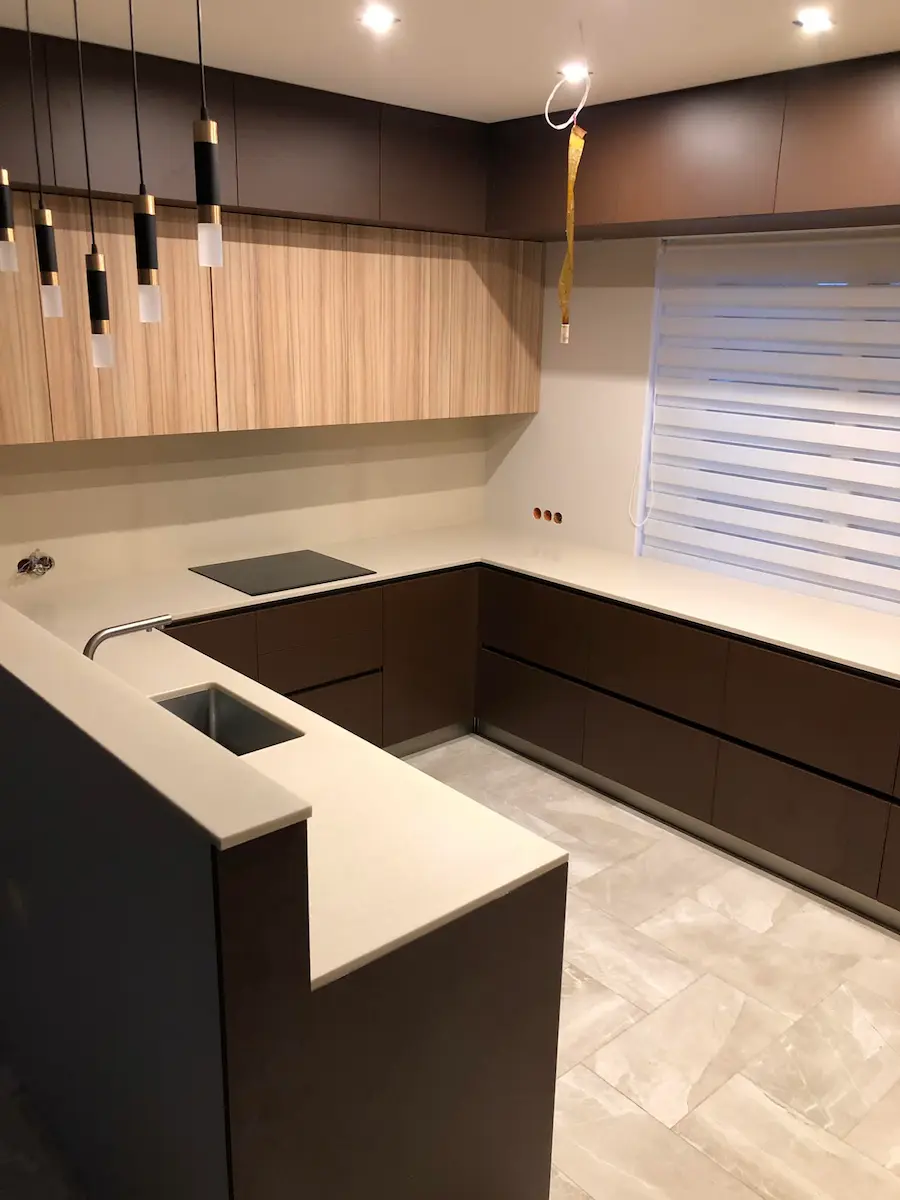 Artificial stone — kitchen worktop