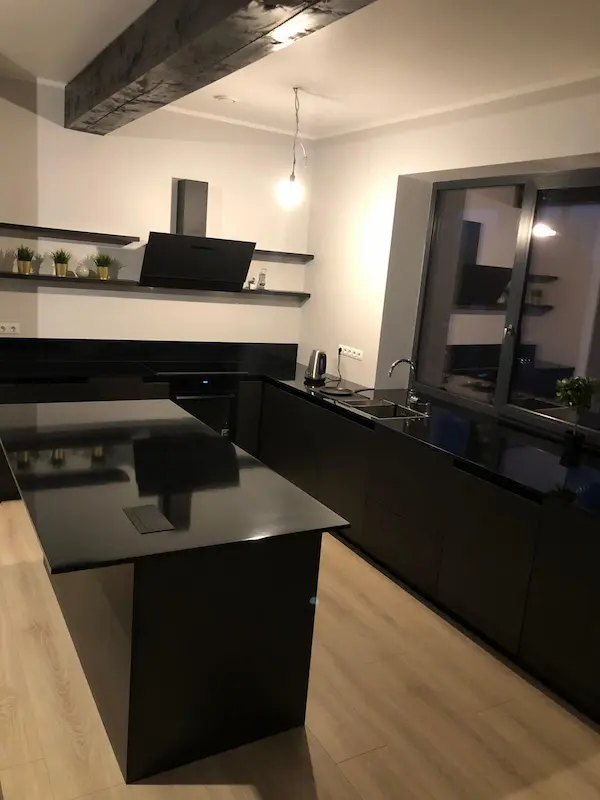 Artificial stone — kitchen worktop