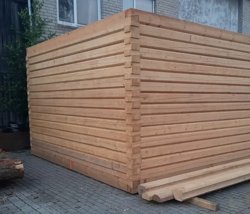 Dovetail corner joint